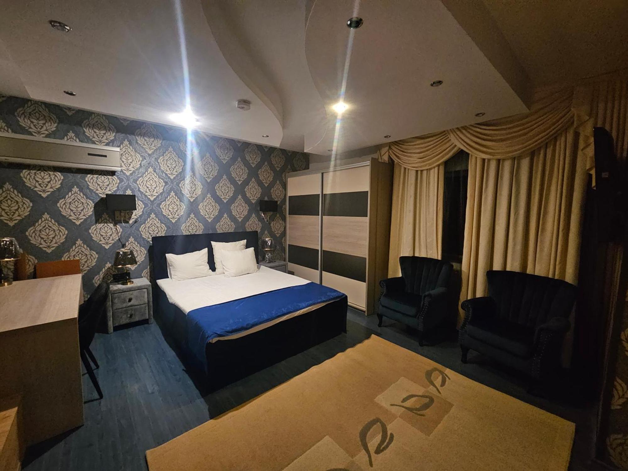 Simple Villa Rooms National Arena Self Check In Bucarest Extérieur photo