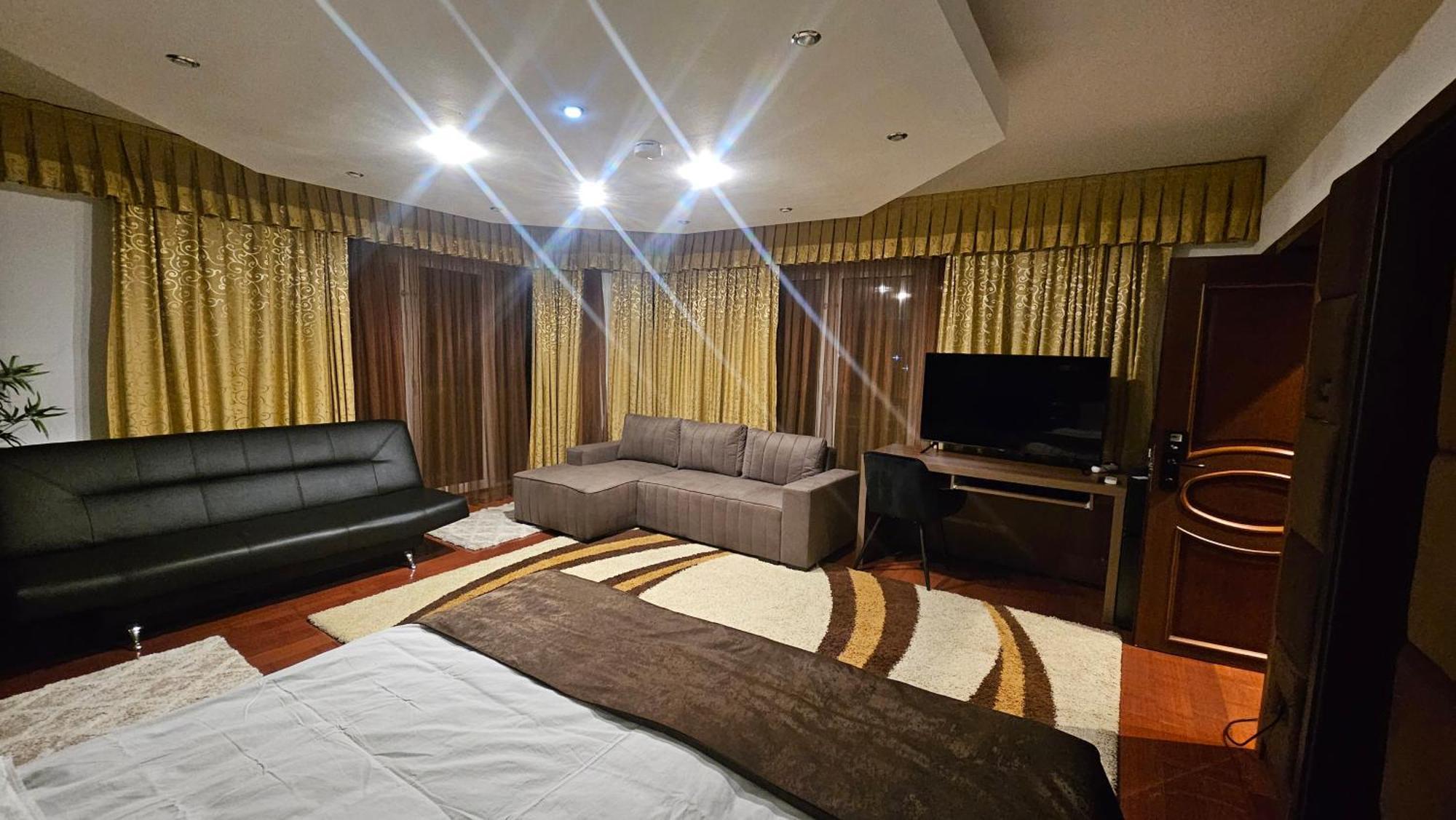 Simple Villa Rooms National Arena Self Check In Bucarest Extérieur photo
